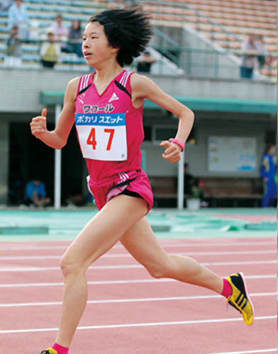 普通課程卒業生 右田 愛の活躍